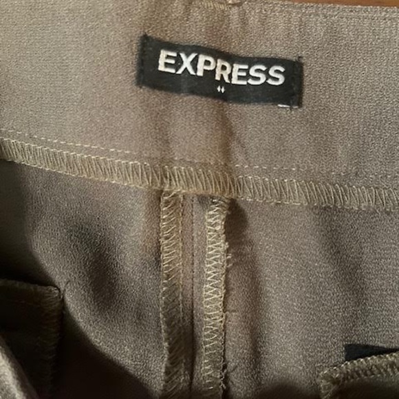 Express Olive Green Shorts - Size 10 - Picture 2 of 3
